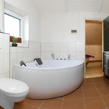 Casa de Férias Daenische Ferienhaeuser Am Salzhaff Haus Kaept'n Nemo