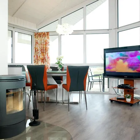 Daenische Ferienhaeuser Am Salzhaff Haus Kaept'n Nemo * Insel Poel